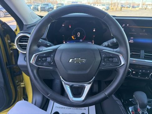 Used 2024 Chevrolet Trax ACTIV w/ Sunroof Package image 22