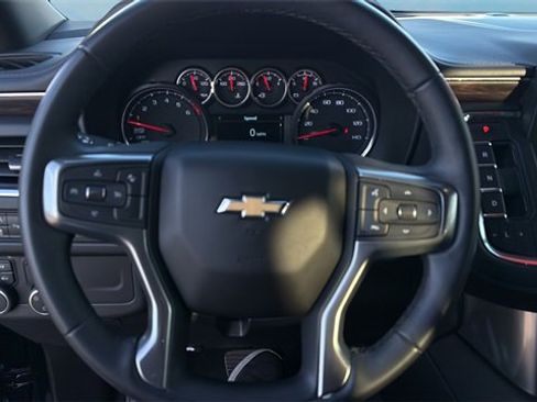 Used 2023 Chevrolet Suburban LS w/ Driver Alert Package image 11