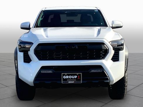 New 2026 Toyota Tacoma TRD Off-Road AWD/4WD image 3