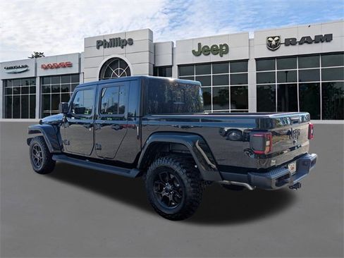 New 2025 Jeep Gladiator Sport image 6
