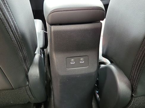 New 2026 Nissan Kicks SR FWD image 15