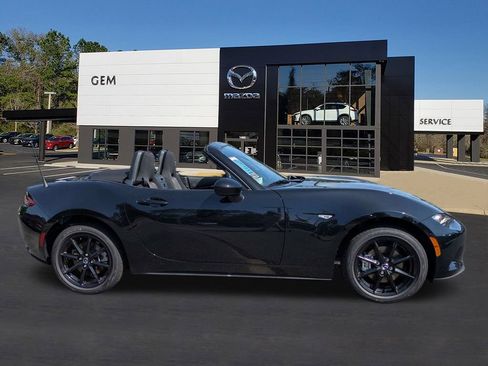 New 2026 MAZDA MX-5 Miata Sport w/ Interior Package RWD image 3