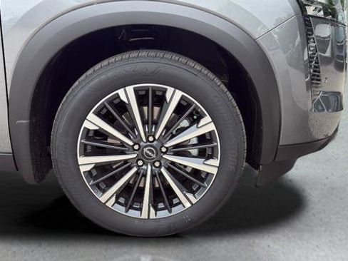 New 2026 Nissan Pathfinder Platinum AWD/4WD image 42