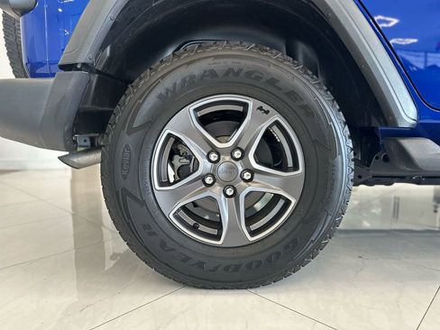 Used 2019 Jeep Wrangler Unlimited Sport S image 37