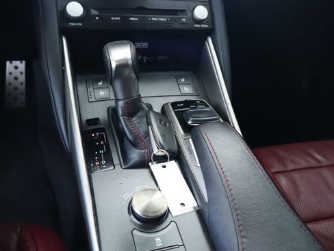 Used 2018 Lexus IS 350 F Sport image 17