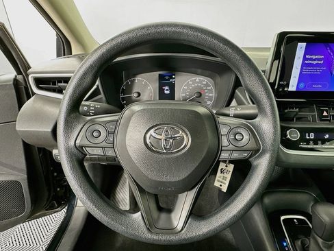 Used 2024 Toyota Corolla LE FWD image 11