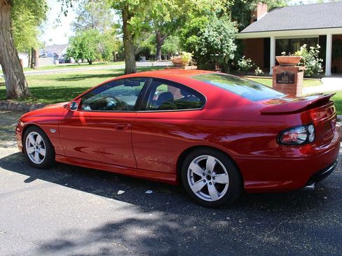 Used 2006 Pontiac GTO image 29