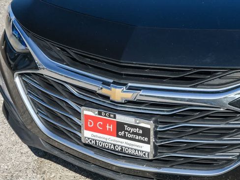 Used 2022 Chevrolet Malibu LT FWD image 4