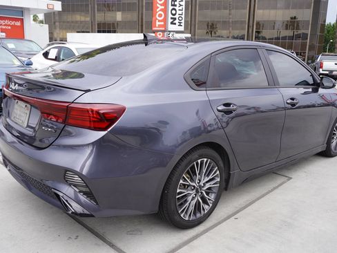 Used 2023 Kia Forte GT-Line w/ GT-Line Premium Package FWD image 5
