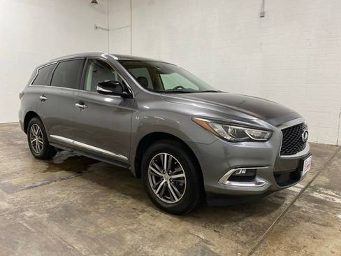 Used 2020 INFINITI QX60 Luxe w/ Essential Package FWD image 7