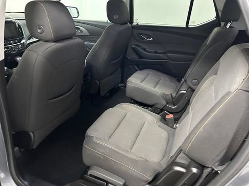 Used 2020 Chevrolet Traverse LT AWD/4WD image 15