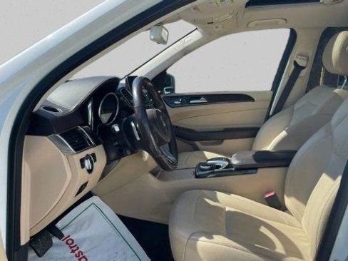 Used 2017 Mercedes-Benz GLS 450 4MATIC w/ Premium Package image 15