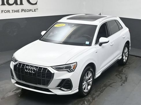 Used 2025 Audi Q3 2.0T Premium AWD/4WD image 47