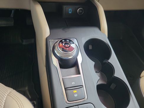 Used 2020 Ford Escape SEL image 14