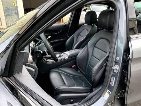 Used 2021 Mercedes-Benz C 300 C 300 image 27