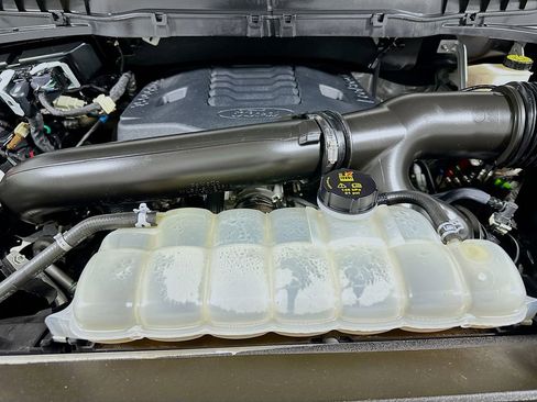 Certified 2023 Ford F150 Tremor w/ Equipment Group 402A High image 4