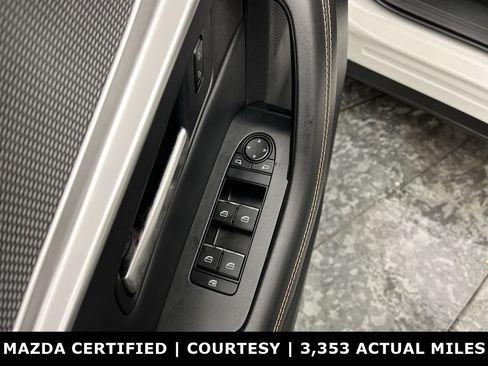 Certified 2025 MAZDA CX-70 3.3 Turbo w/ Premium Package image 10