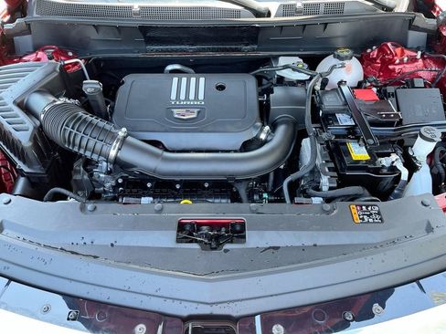 New 2025 Cadillac XT6 Luxury image 32