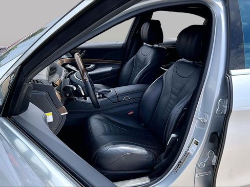 Used 2014 Mercedes-Benz S 550 Sedan image 7