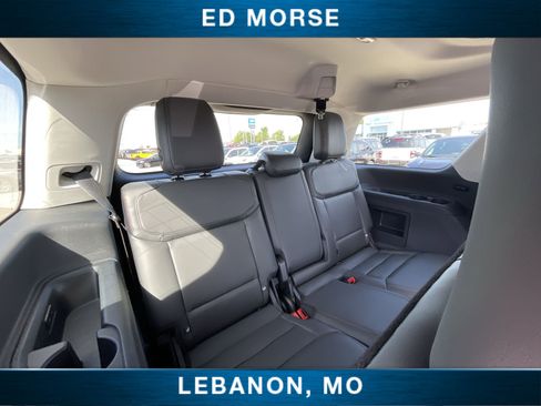 Used 2025 Ford Expedition Active AWD/4WD image 26