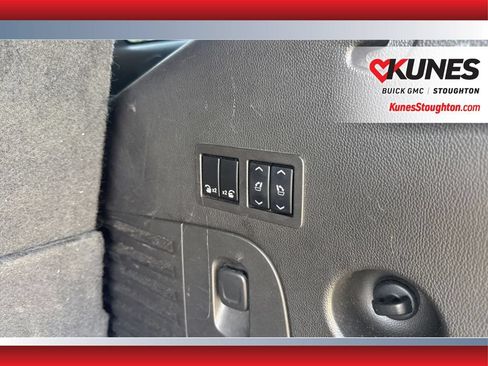 Used 2015 Chevrolet Tahoe LTZ AWD/4WD image 19