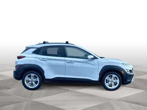 Used 2023 Hyundai Kona SEL AWD/4WD image 9