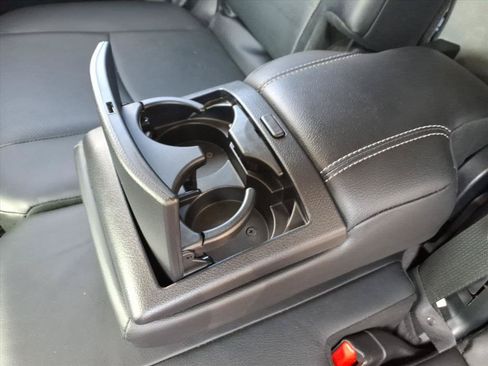 Used 2021 Toyota 4Runner Limited AWD/4WD image 16