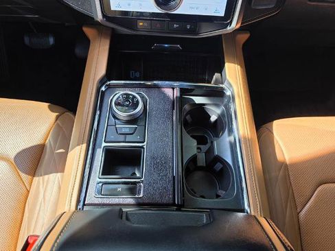 Certified 2024 Ford Expedition Max Platinum RWD image 29