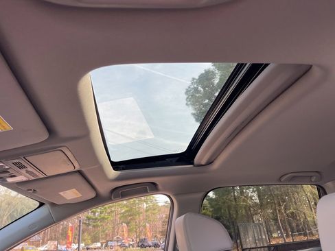 Used 2020 Honda CR-V EX-L image 21