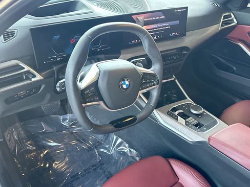 Used 2025 BMW 330i Sedan RWD image 13