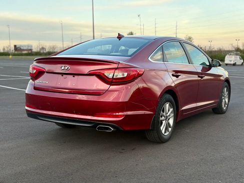 Used 2016 Hyundai Sonata SE image 5