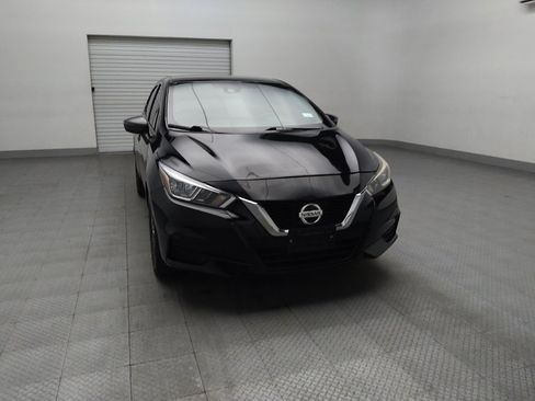 Used 2021 Nissan Versa SV image 14