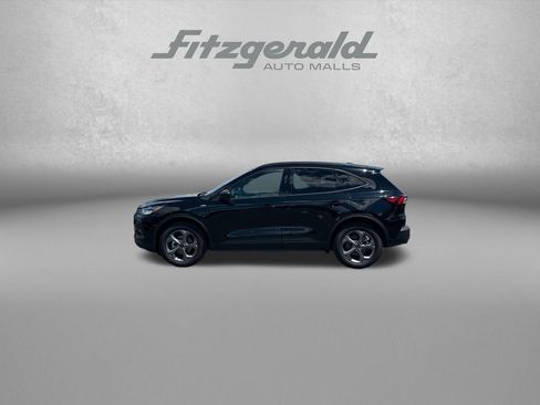 Used 2025 Ford Escape ST-Line AWD/4WD image 4
