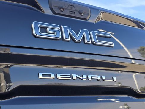 Used 2022 GMC Sierra 1500 Denali Ultimate image 49