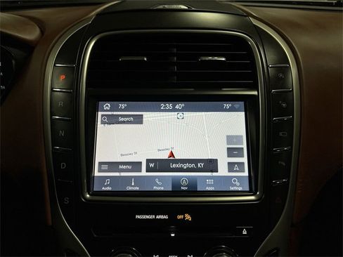 Used 2020 Lincoln Nautilus Black Label image 24