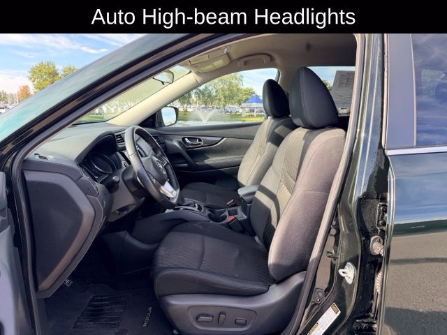 Used 2019 Nissan Rogue SV AWD/4WD image 8