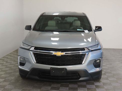 Used 2023 Chevrolet Traverse LS w/ LPO, Cargo Package image 2
