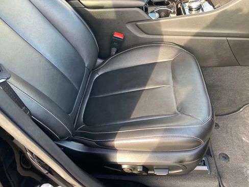 Used 2022 Jeep Grand Cherokee L Limited w/ Trailer Tow Group (B) image 25