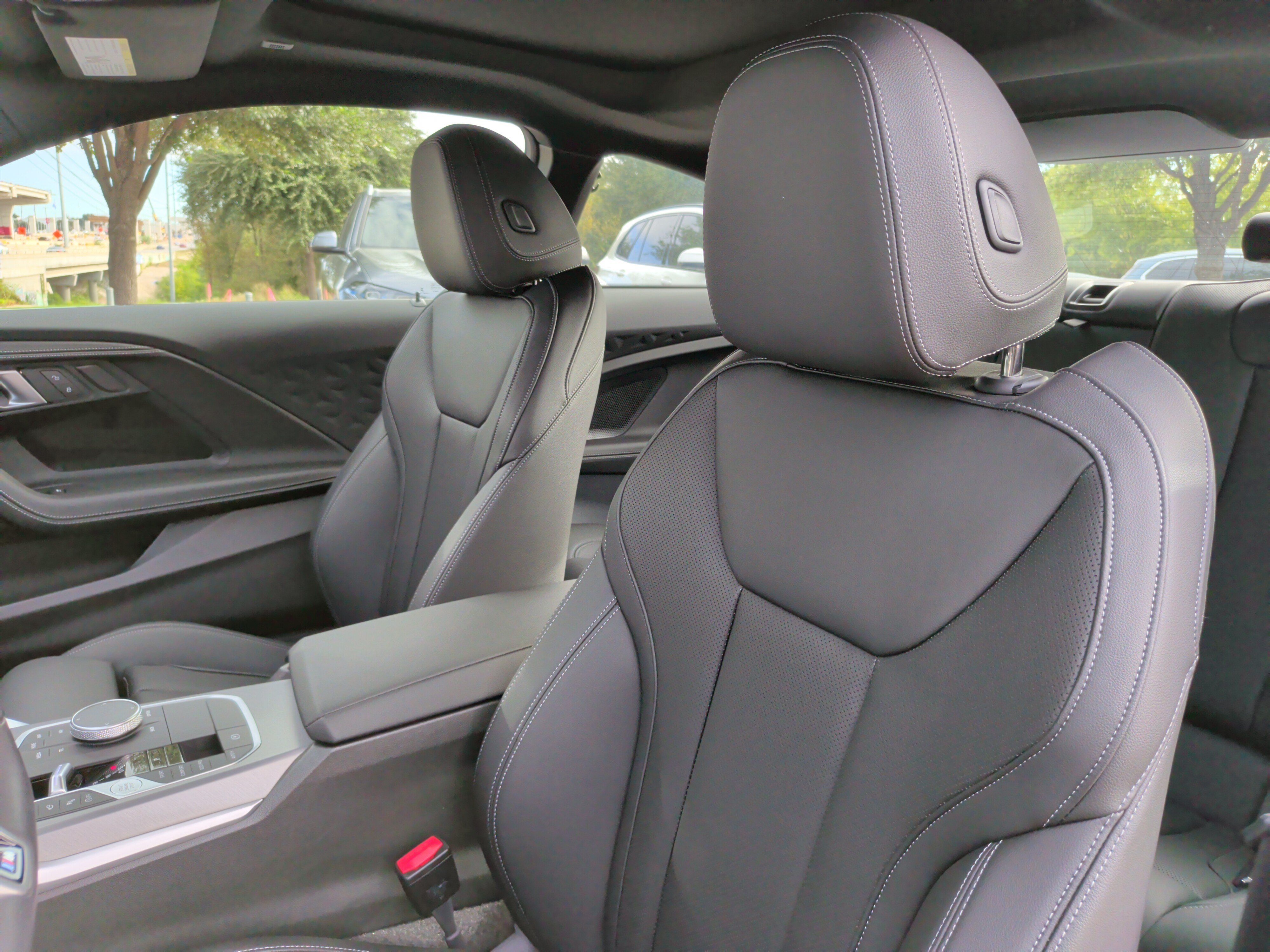 Used 2025 BMW M240i Coupe RWD image 26