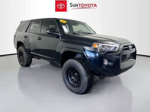 Used 2021 Toyota 4Runner SR5 image 1