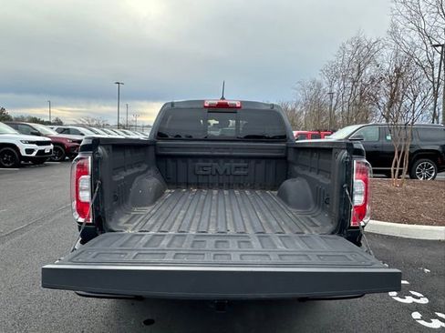 Used 2018 GMC Canyon SLT w/ Driver Alert Package image 15