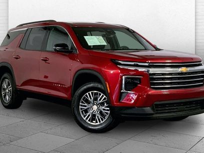 Used 2026 Chevrolet Traverse LT w/ Driver Confidence Package