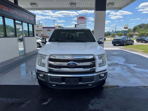 Used 2015 Ford F150 King Ranch w/ Equipment Group 601A Luxury AWD/4WD image 8