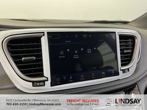 New 2026 Chrysler Pacifica Select image 33