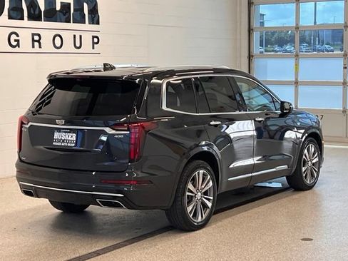 Used 2020 Cadillac XT6 Premium Luxury w/ Platinum Package AWD/4WD image 6