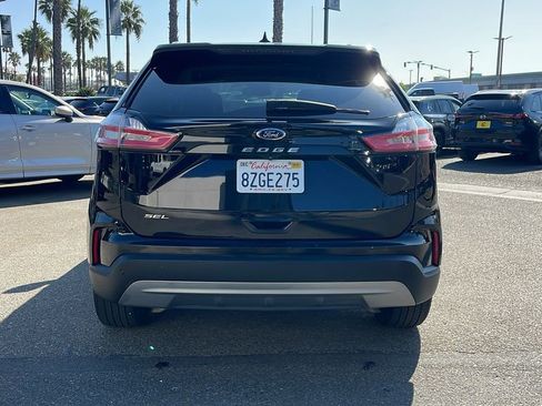 Used 2021 Ford Edge SEL w/ Convenience Package image 9