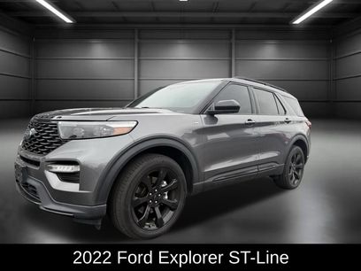 Used 2022 Ford Explorer ST-Line w/ Class IV Trailer Tow Package