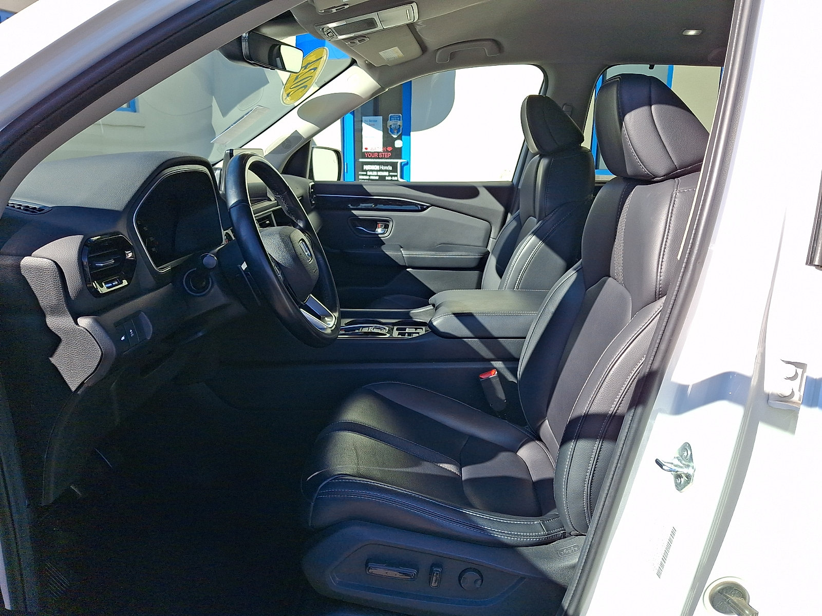 Used 2024 Honda Pilot EX-L image 13