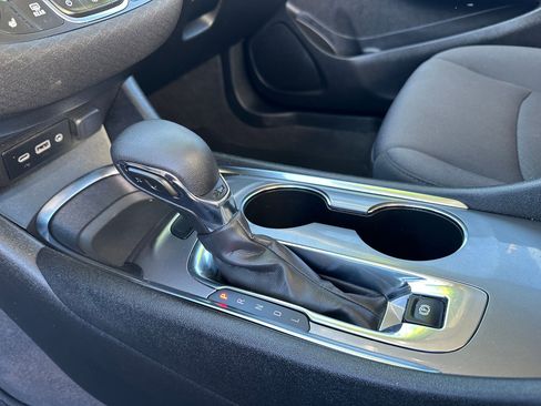 Used 2023 Chevrolet Malibu LT image 17