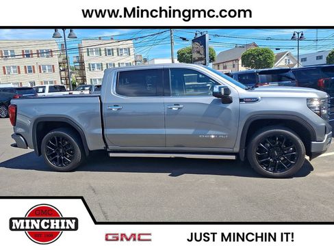Used 2023 GMC Sierra 1500 Denali AWD/4WD image 7
